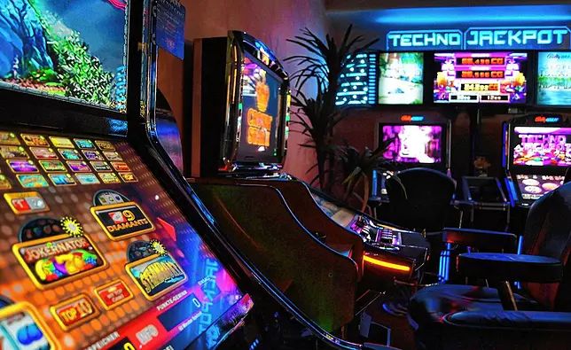 پاکستان میں E2BET کا آن لائن کیسینو سیکشن کھولیں۔